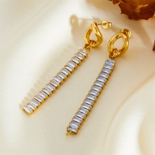 Zircon Sparkle Earrings