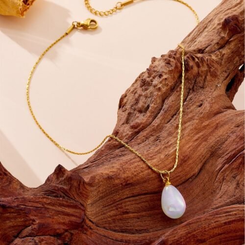 Lustre Pearl Drop Necklace