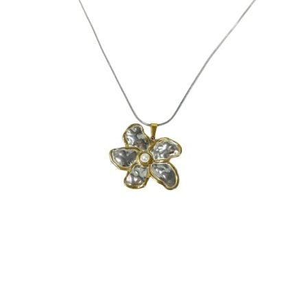 Lustrous Bloom Necklace
