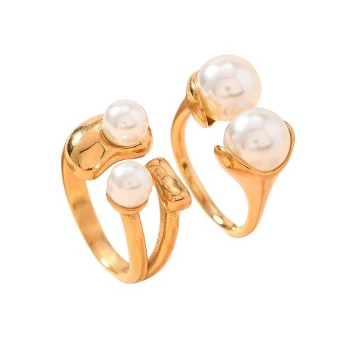 Floating Pearl Duet Ring