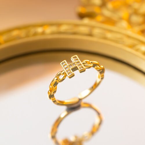 Heirloom Link Initial Ring