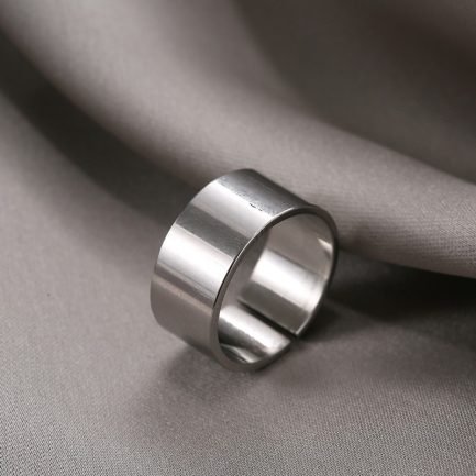 Modern Minimalist Ring Trio - 画像 (6)