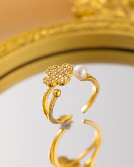 Golden Clover Pearl Cuff Ring