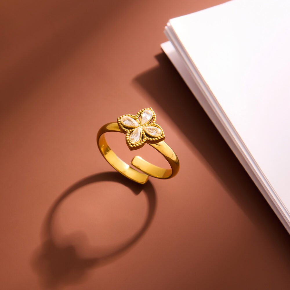 Blossom Clover 18K Gold Adjustable Ring - Image 6