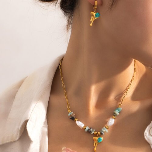 Coastal Treasure Heart Necklace