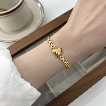 Regal Heart Statement Chain Bracelet - Image 2