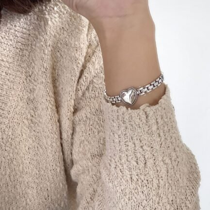 Regal Heart Statement Chain Bracelet - Image 3