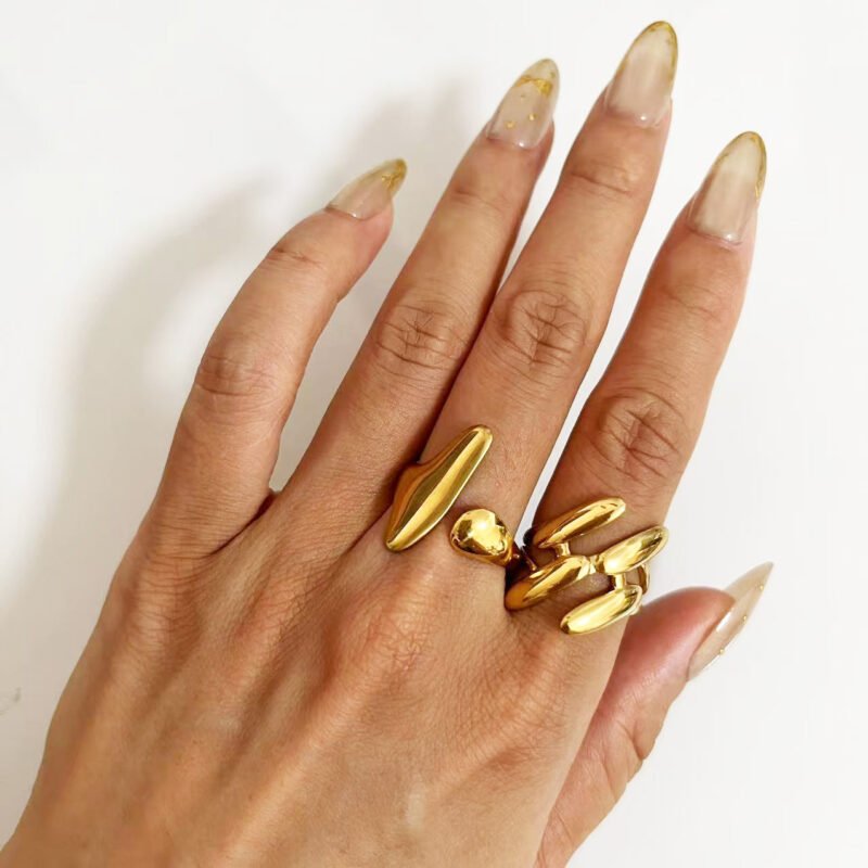 Abstract Spiral Open Ring