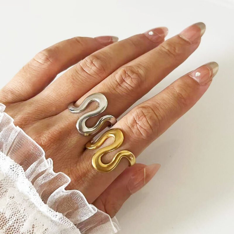 Fluid Wave Open Ring