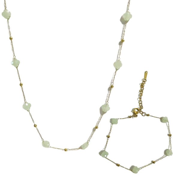 Green Clover Station Set