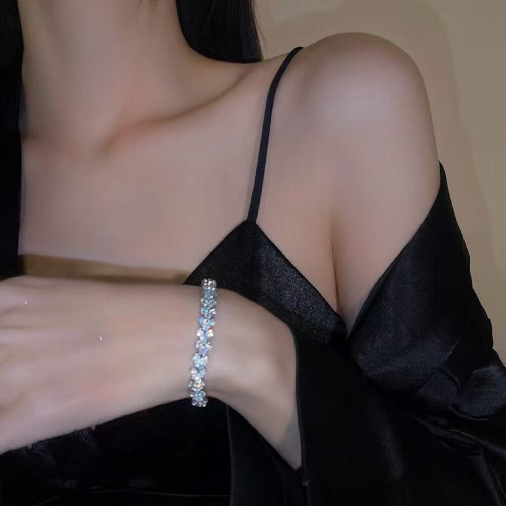 Heart Zircon Bracelet - Image 3