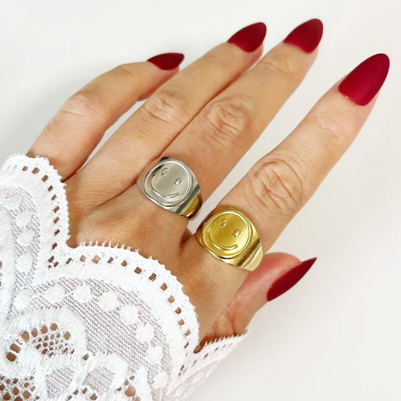 Smile Signet Ring