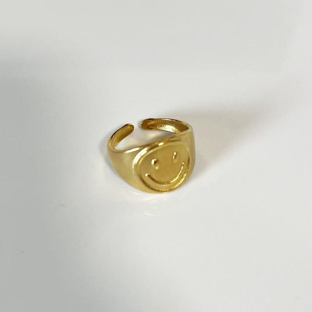 Smile Signet Ring - Image 3