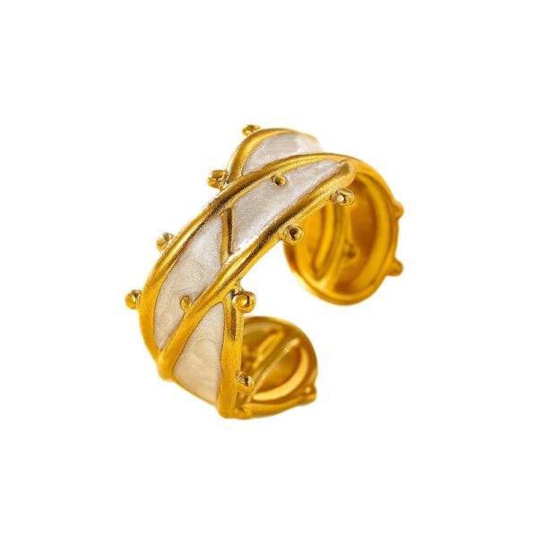 Vine Trail Enamel Ring