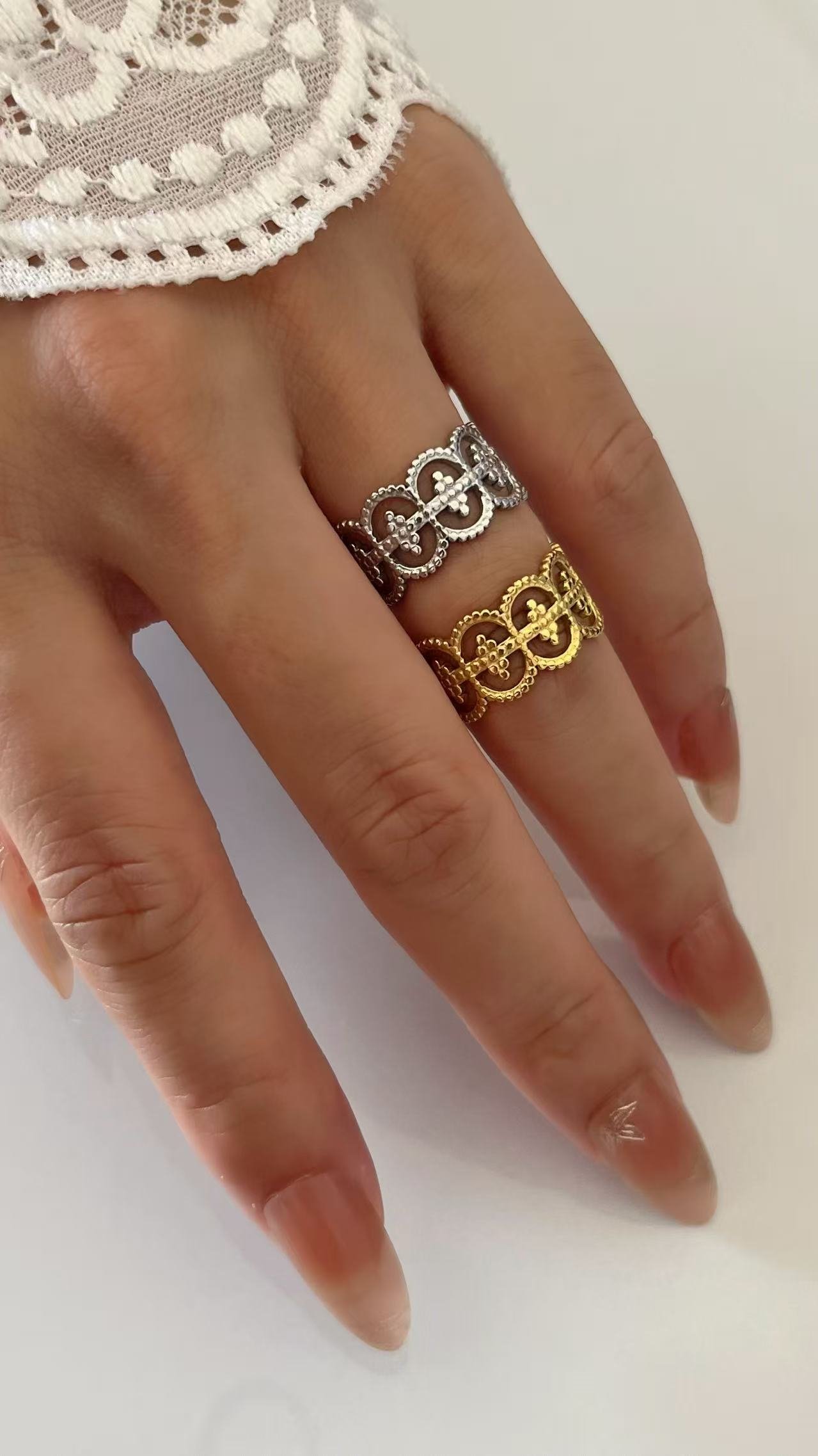 Vintage Lace Filigree Open Ring - Image 2