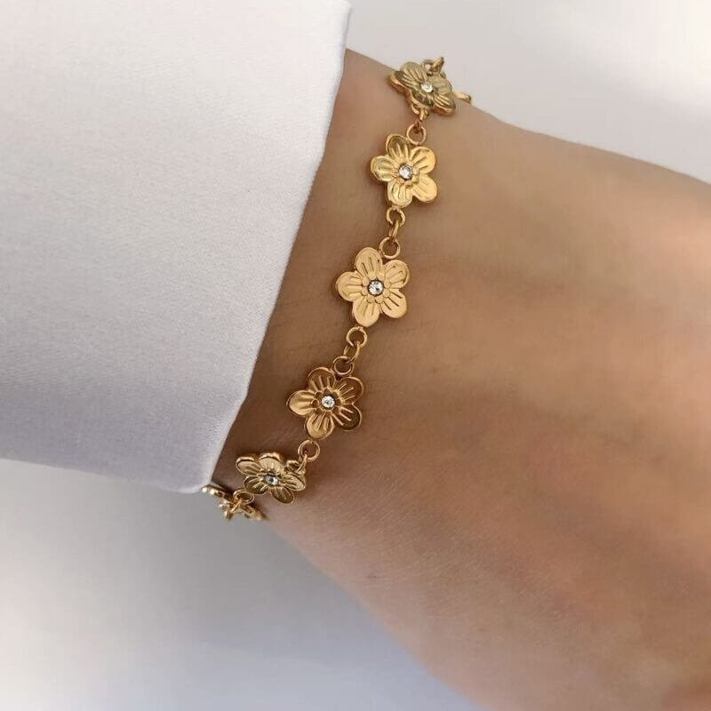 18K Gold Flower Chain Bracelet with Crystals