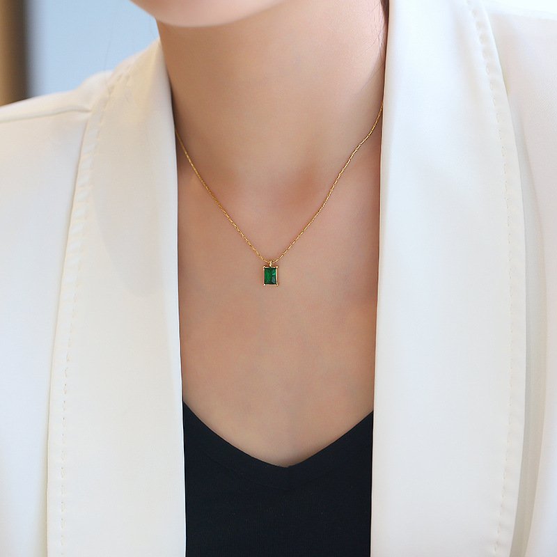 Gold Emerald Rectangle Pendant Necklace