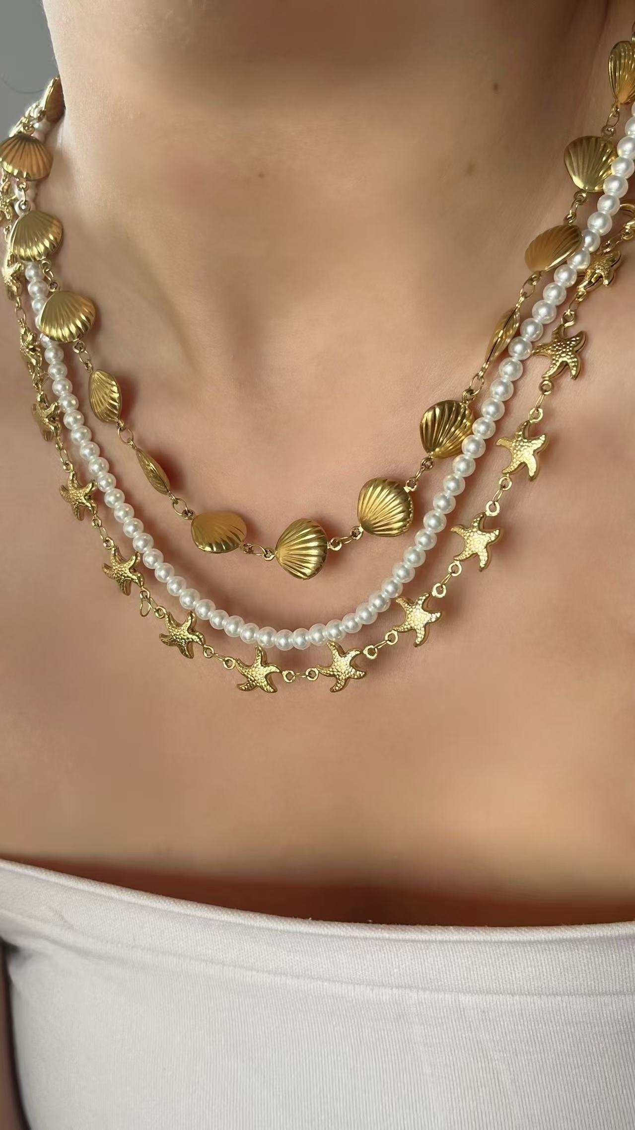 Gold Starfish Chain Necklace - Image 2