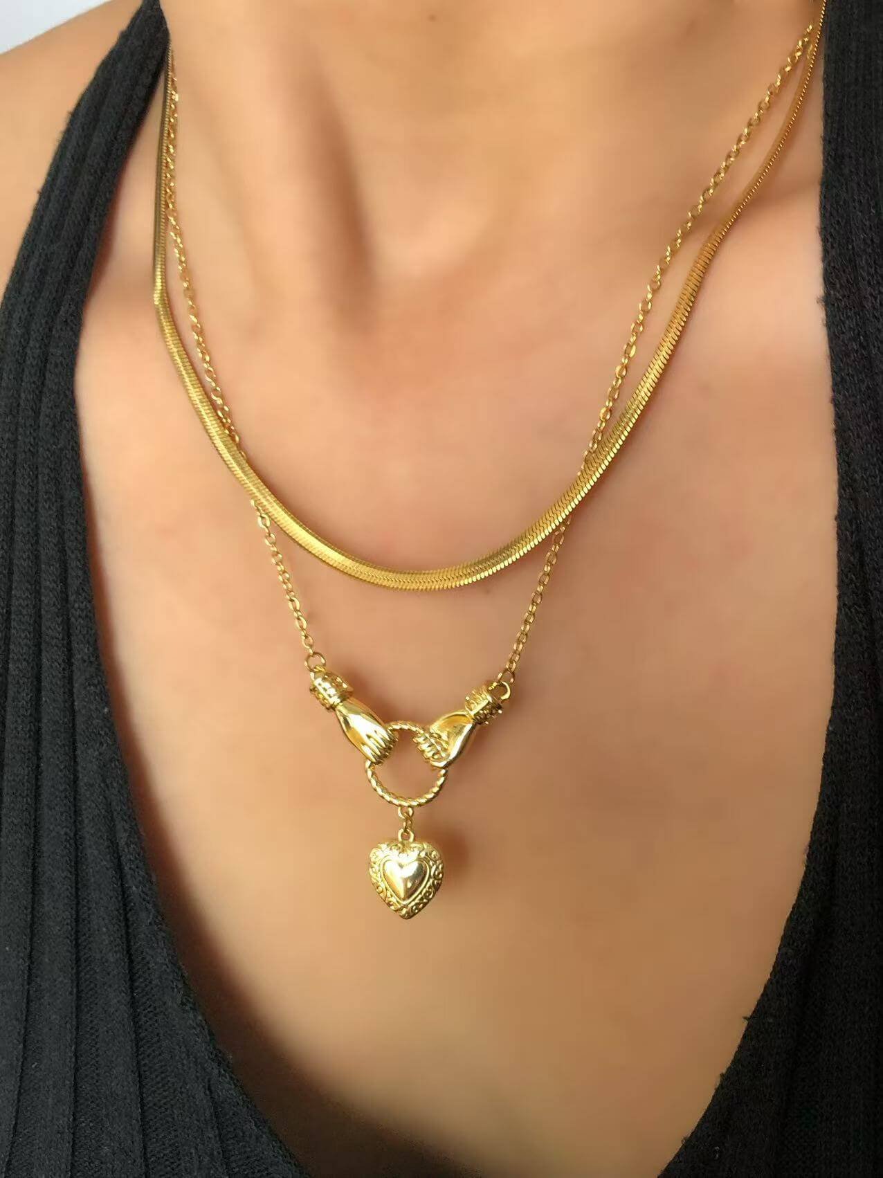 Holding Hands Heart Necklace - Image 3