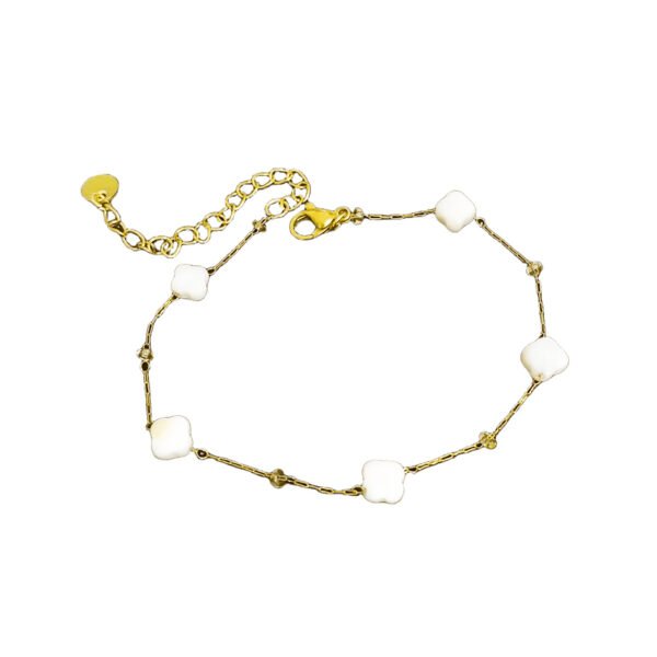 Pearlescent Clover Bead Bracelet