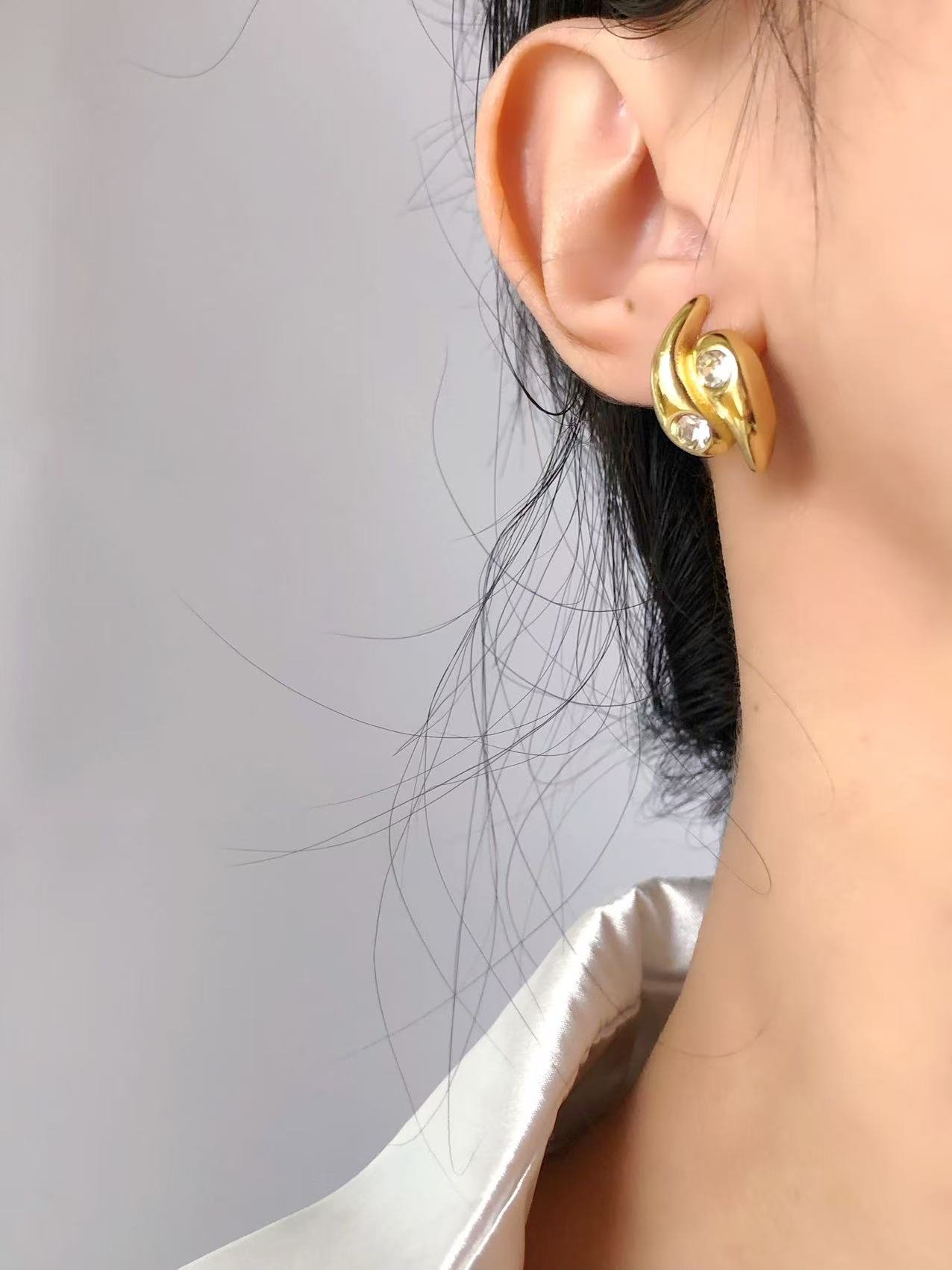 Chunky Twist Zircon Stud Earrings