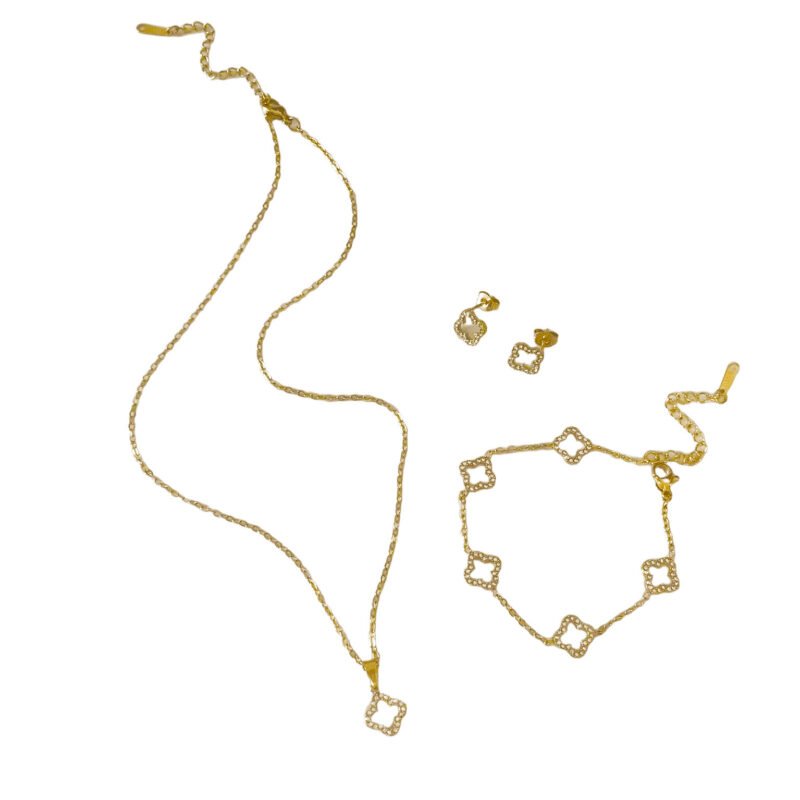 Enchanted Clover Zircon Gold Set