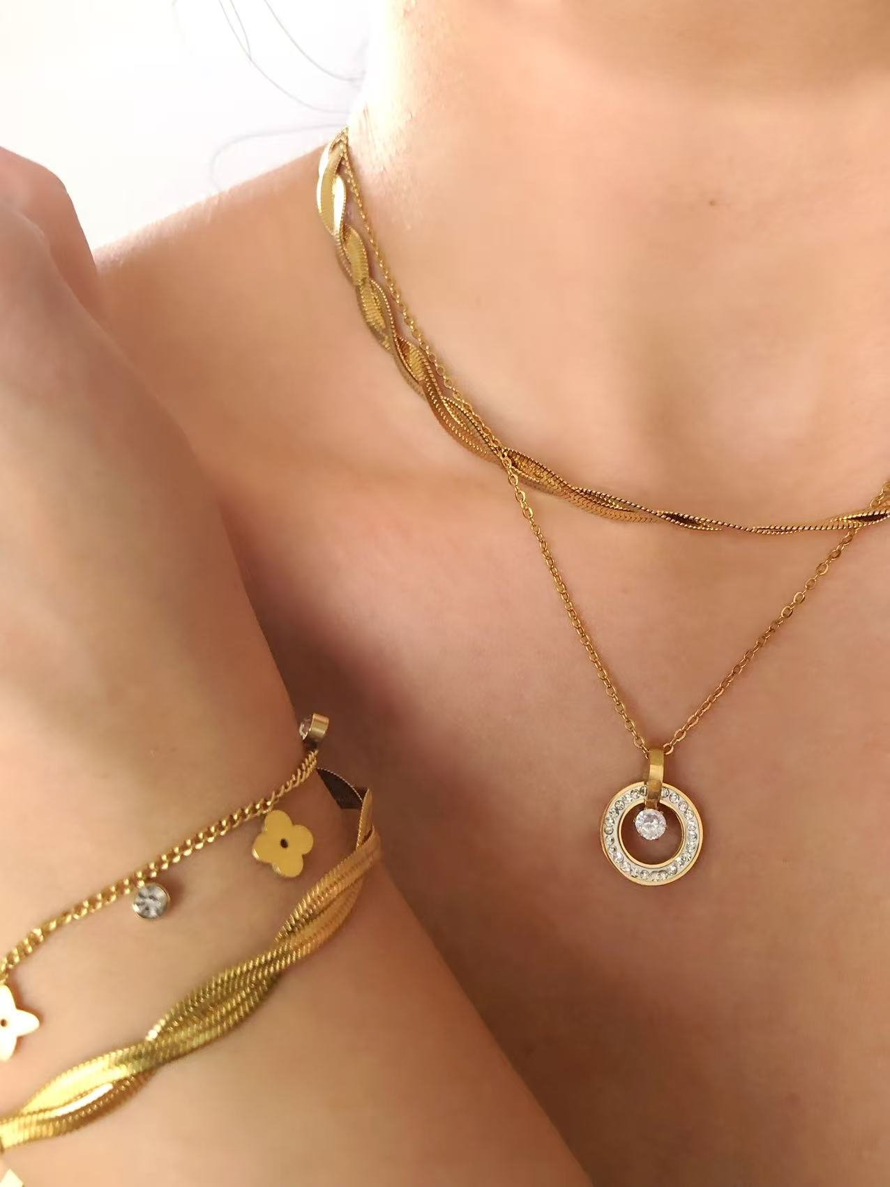 Golden Mirage Jewelry Set - Image 2