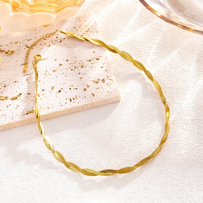 Golden Mirage Jewelry Set - Image 3