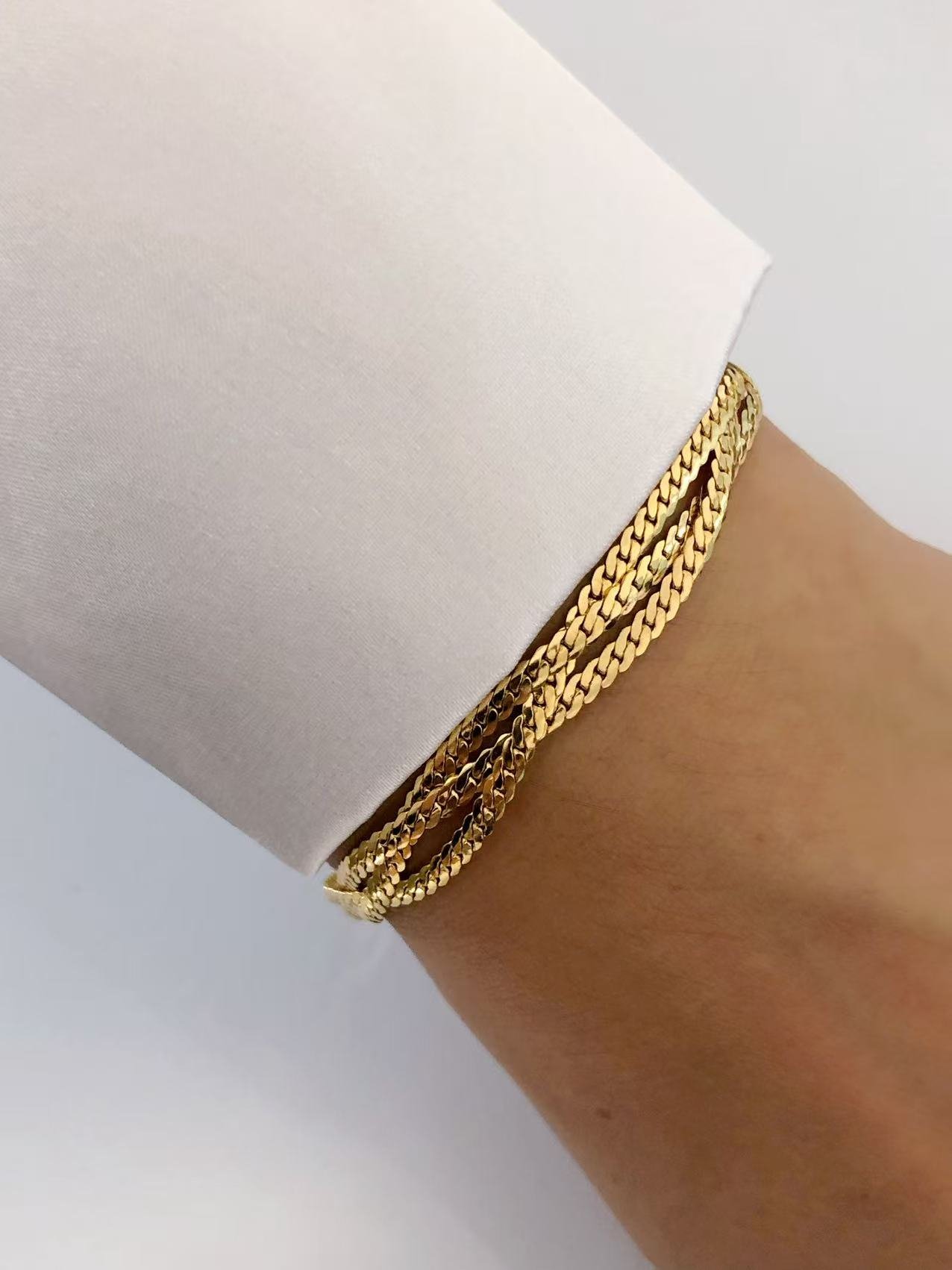 Golden Twist Bracelet - Image 3