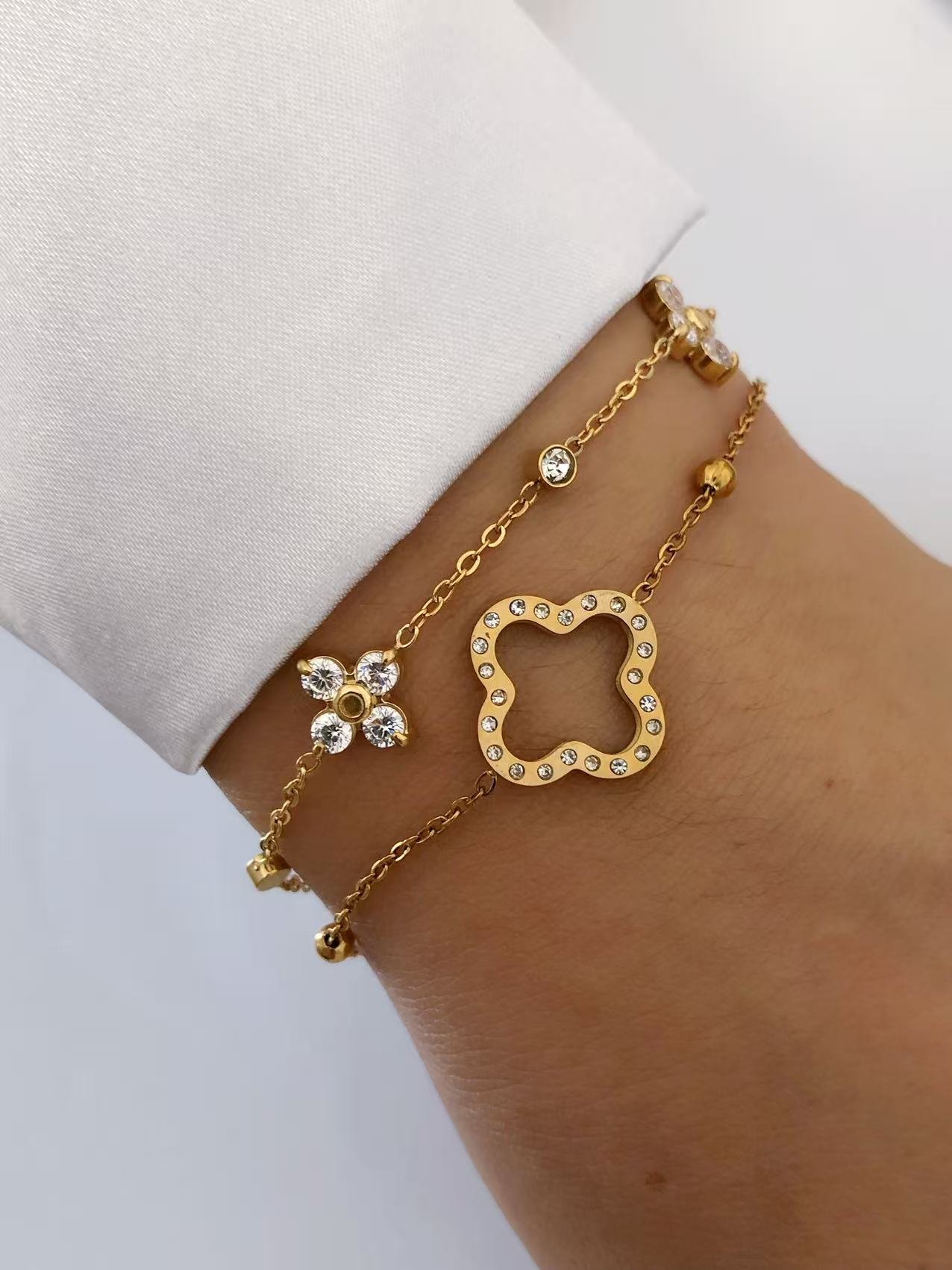 Lumière Clover Bracelet - Image 2