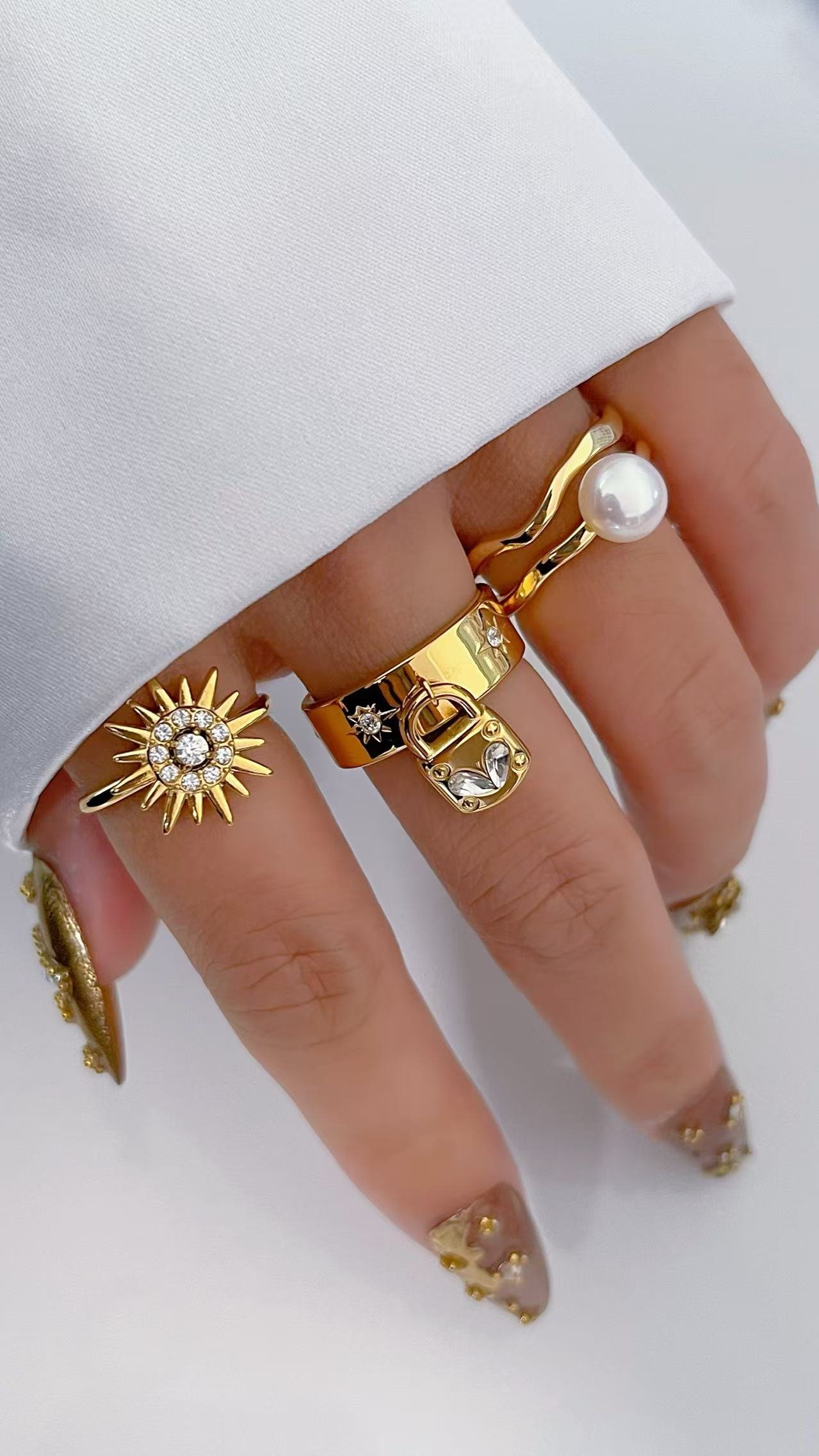 Luna Lock Adjustable Ring - Image 2