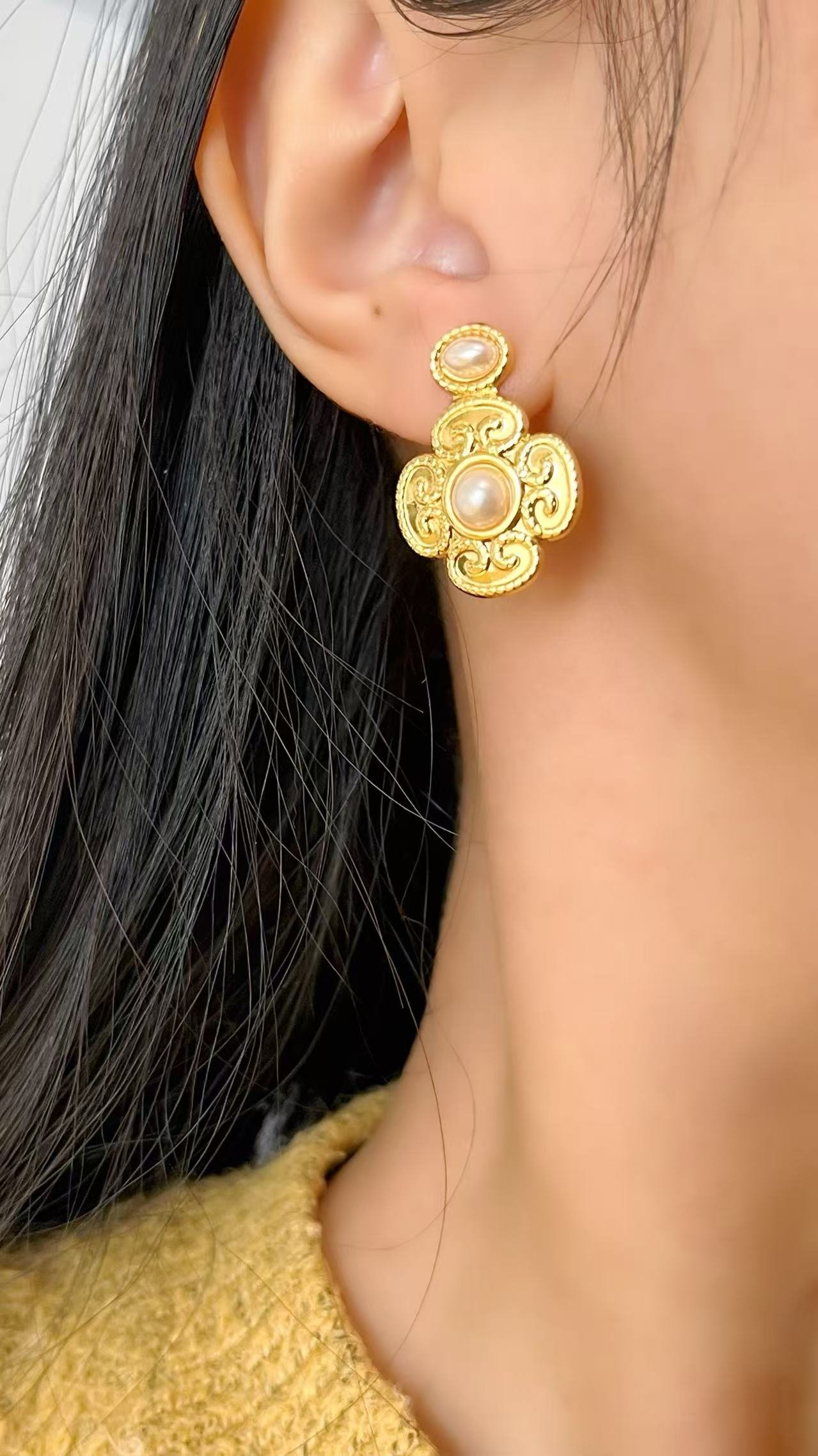 Opulent Fleur Pearl Studs - Image 2