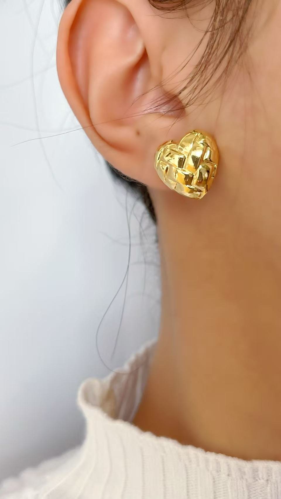 Woven Golden Heart Stud Earrings - Image 2