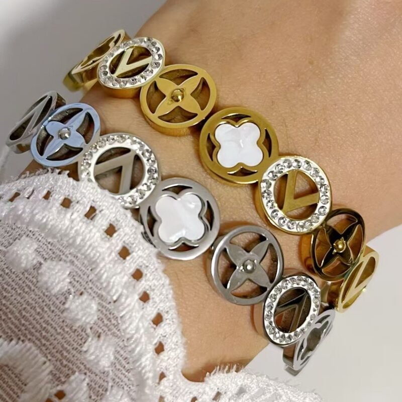 Luxury Multi-Clover V Gold Bangle