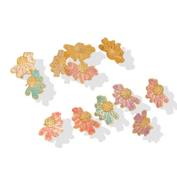 Colorful Enamel Daisy Stud Earrings