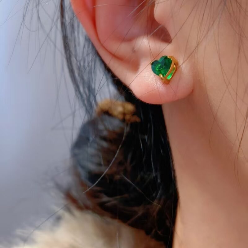 Emerald Green Heart Zircon Stud Earrings