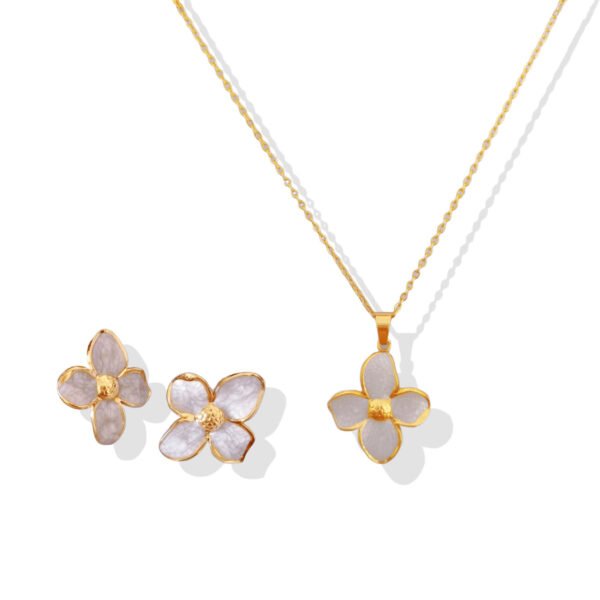 Pearl Flower Jewelry Set