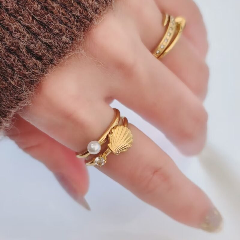 Golden Scallop Pearl Zircon Open Ring