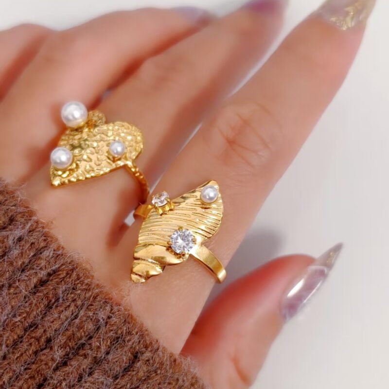 Golden Seashell Pearl Open Ring