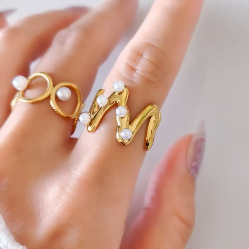 Golden Wave Pearl Embrace Open Ring