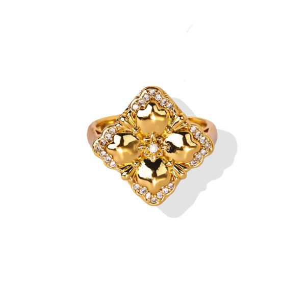 Clover Cushion Diamond Zircon Gold Statement Ring