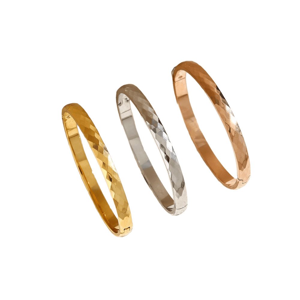 Diamond-Faceted Texture Bangle