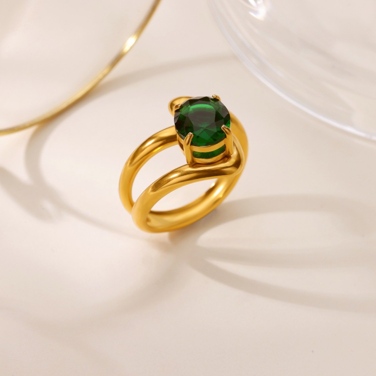 Emerald Bypass Glow Ring - Image 2