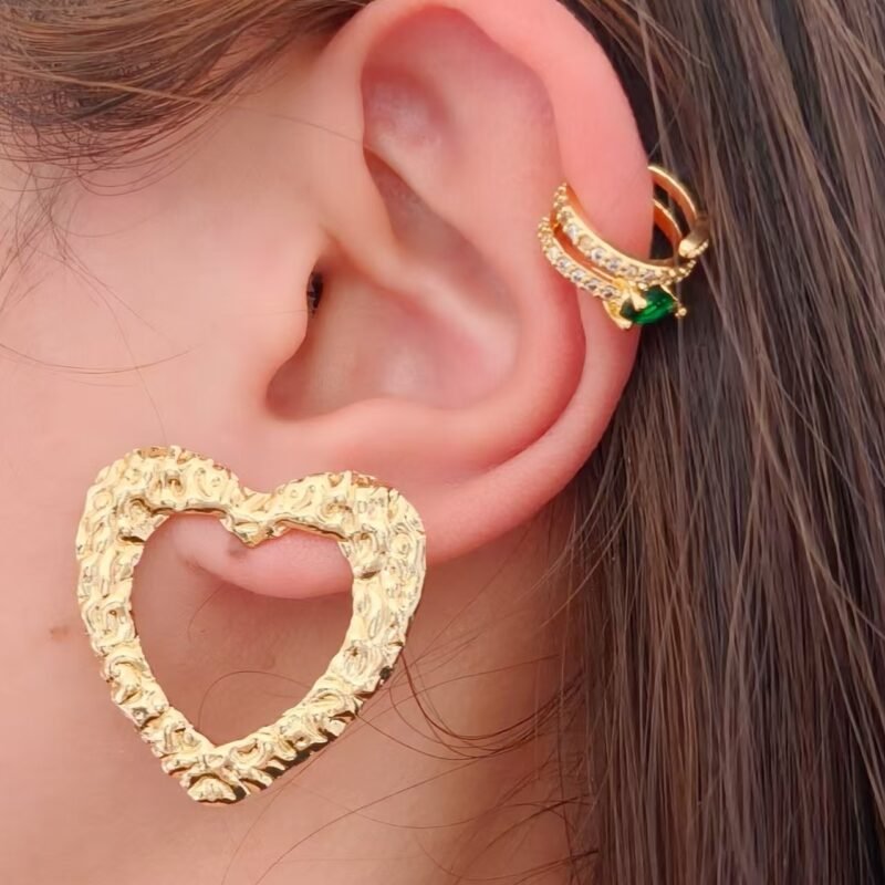 Emerald Drop Ear Cuff