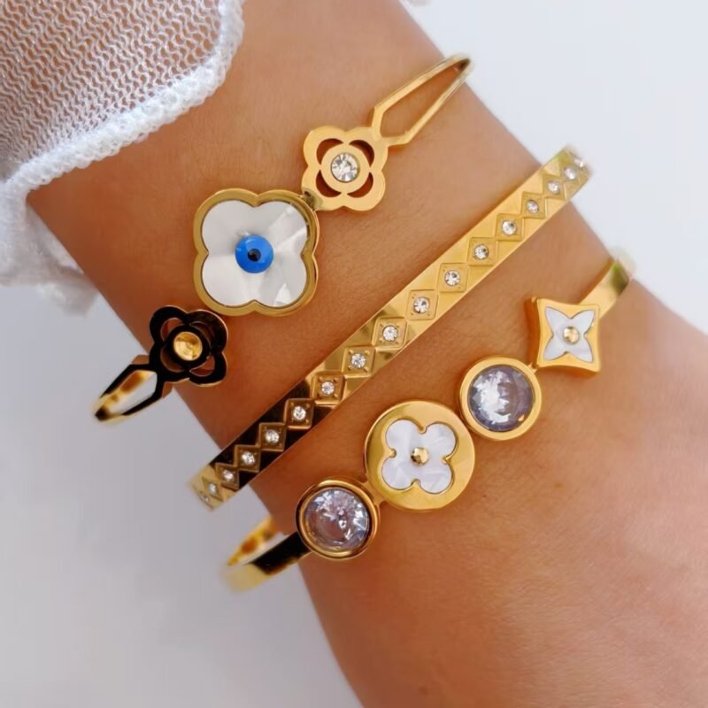 Evil Eye Clover Charm Bangle