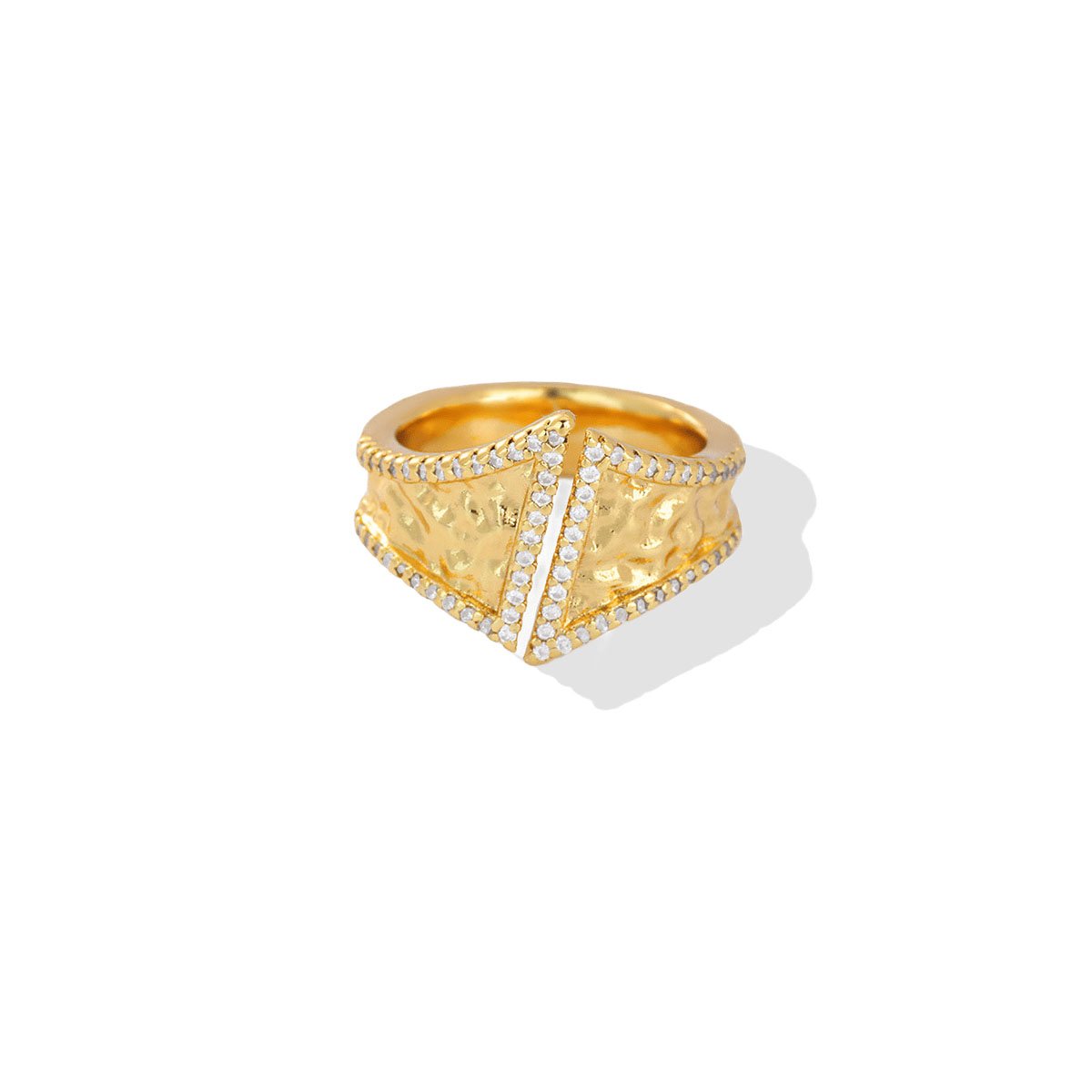 Hammered Chevron Zircon Pavé Wide Gold Signet Ring