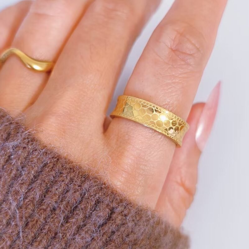 Honeycomb Dome Ring