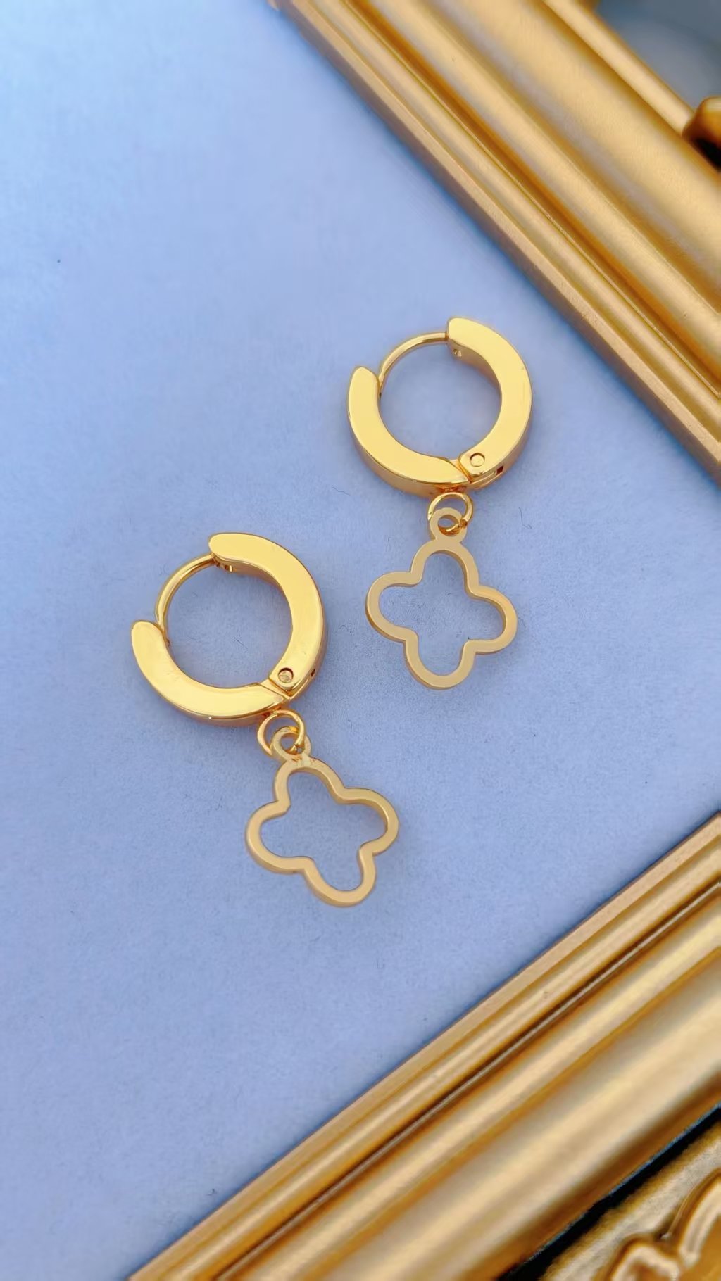 Open Clover Huggie Earrings - Image 4