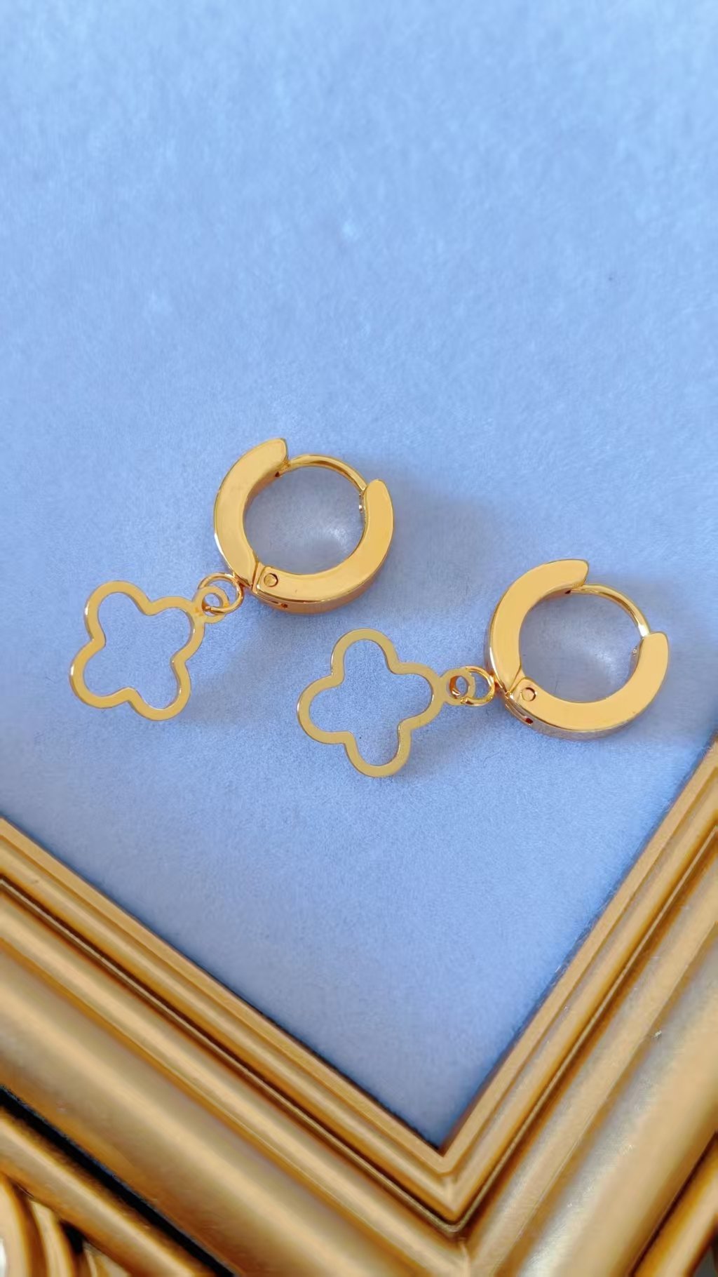 Open Clover Huggie Earrings - Image 3