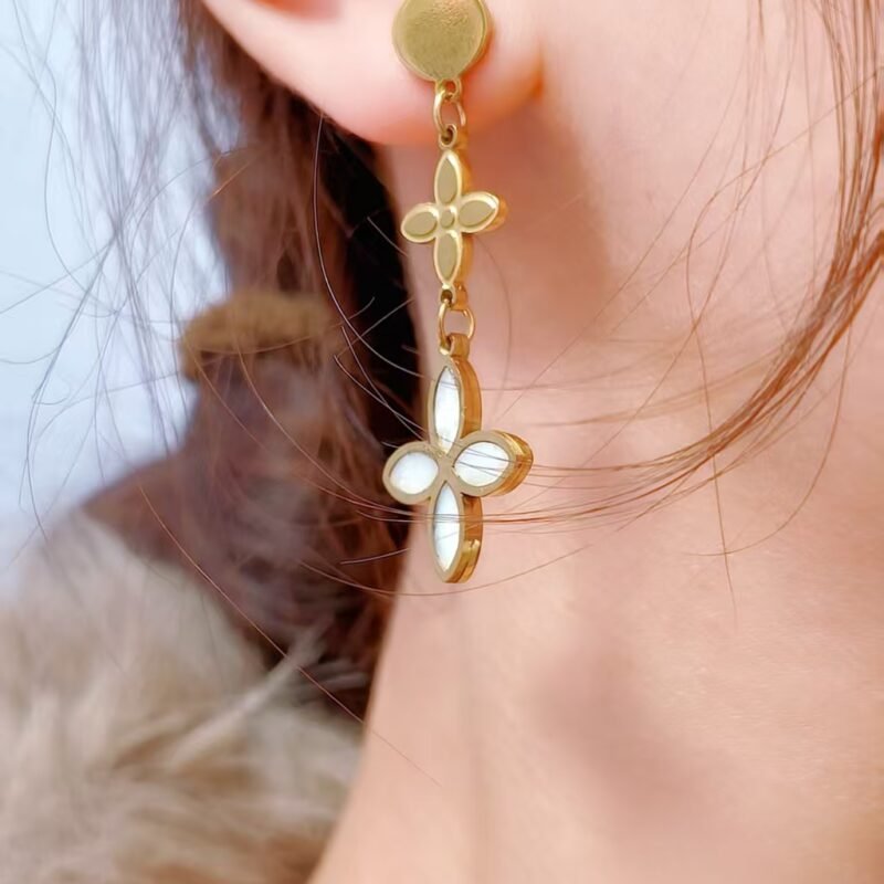 Pearl Clover Cascade Earrings